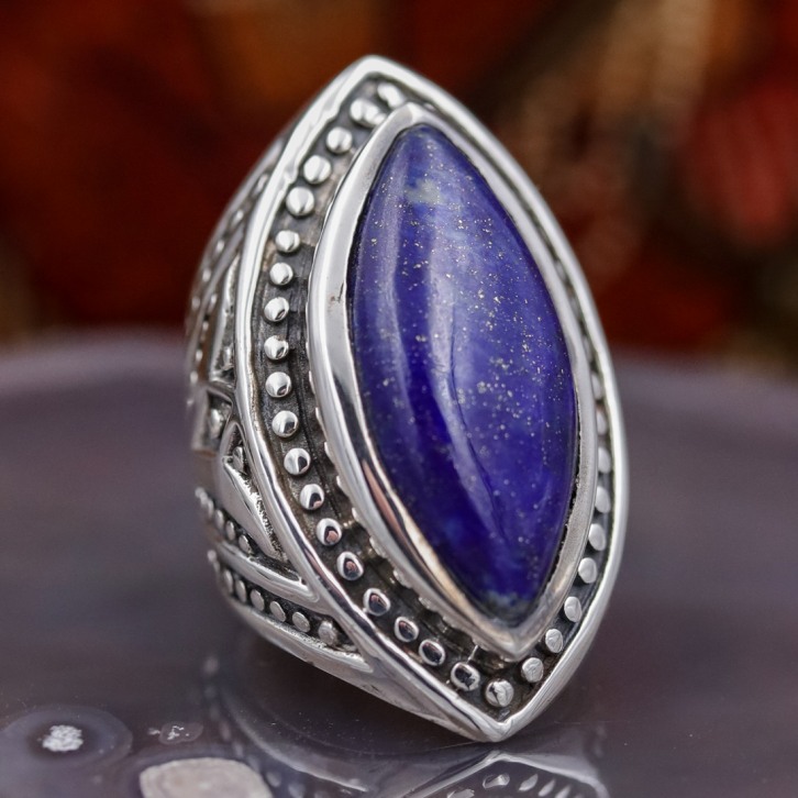 Bague en argent et pierre lapis lazuli