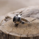 Bague poison en argent et onyx