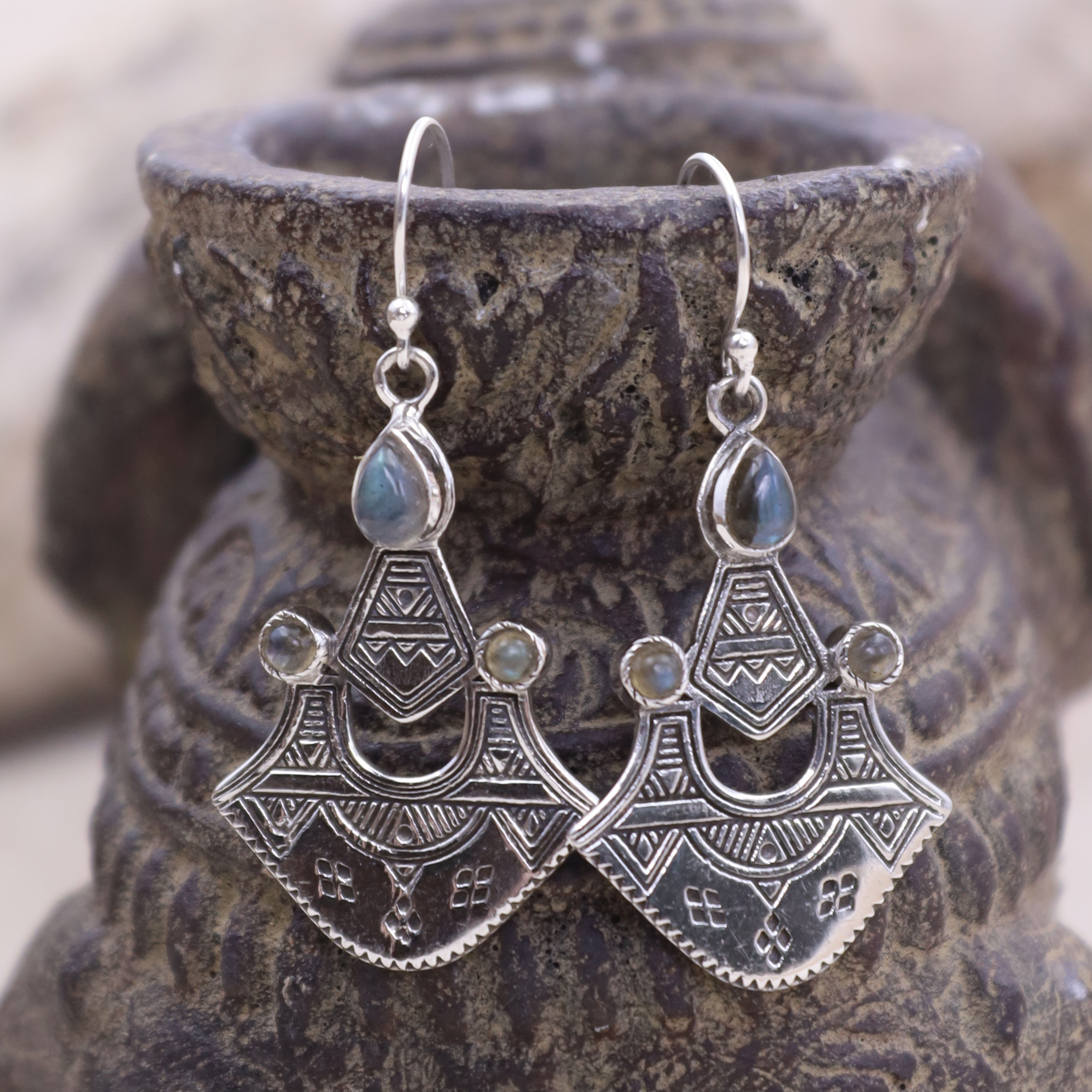 Boucles d'oreilles en argent et pierre labradorite