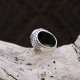 Bague en argent et onyx