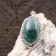 Pendentif en argent et malachite