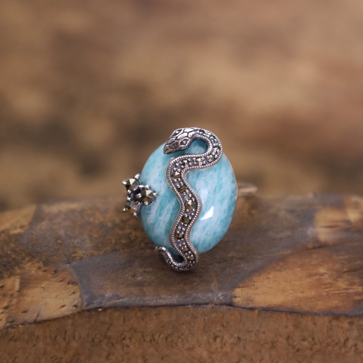 Bague d'exception en argent avec marcassites et amazonite - serpent