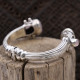 Bracelet rigide en argent et quartz rose