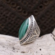 Bague en argent et malachite