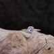 Bague en argent et topaze bleue