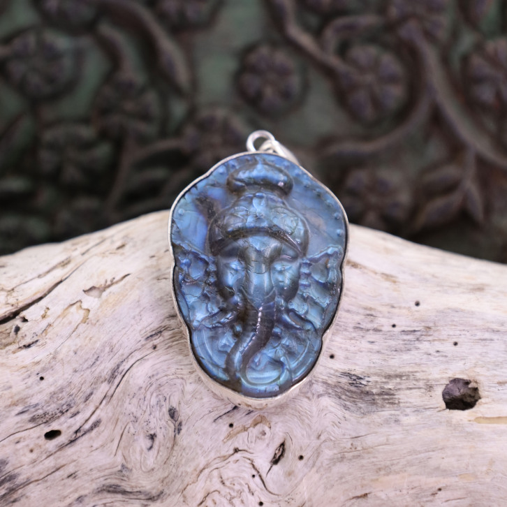 Pendentif en argent et labradorite - Ganesh