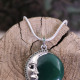 Pendentif en argent et agate verte - lune