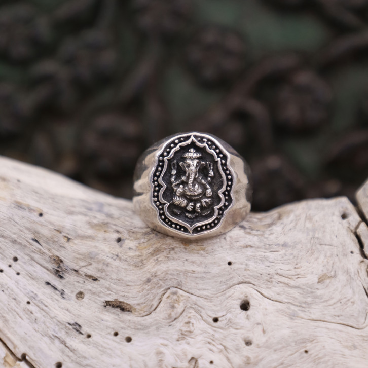 Bague en argent "Ganesh"