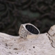 Bague en argent et onyx