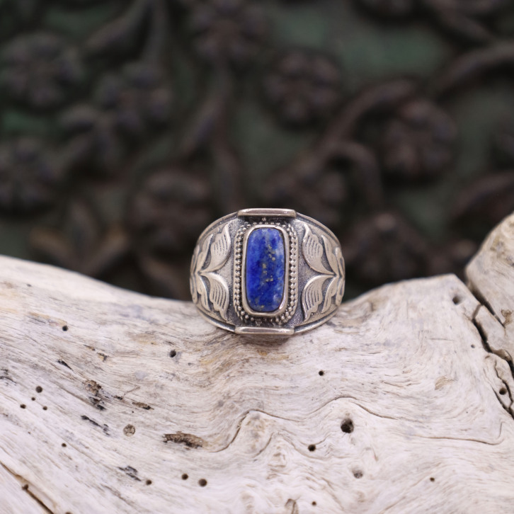 Bague en argent et lapis lazuli