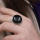 Bague en argent et onyx