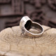 Bague en argent et onyx