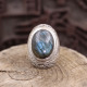 Bague en argent et labradorite