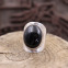 Bague en argent et onyx