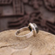 Bague en argent et labradorite