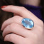 Bague en argent et topaze bleue